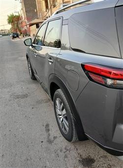 نیسان پاسفایندەر